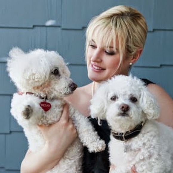 Meet your Posher, Kara - Picture 1 of 1